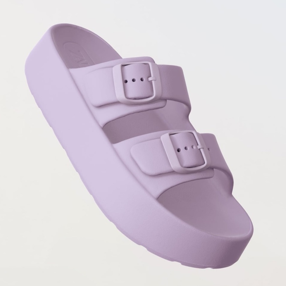 Zara chunky pool slides sandals ,doble buckled, lilac